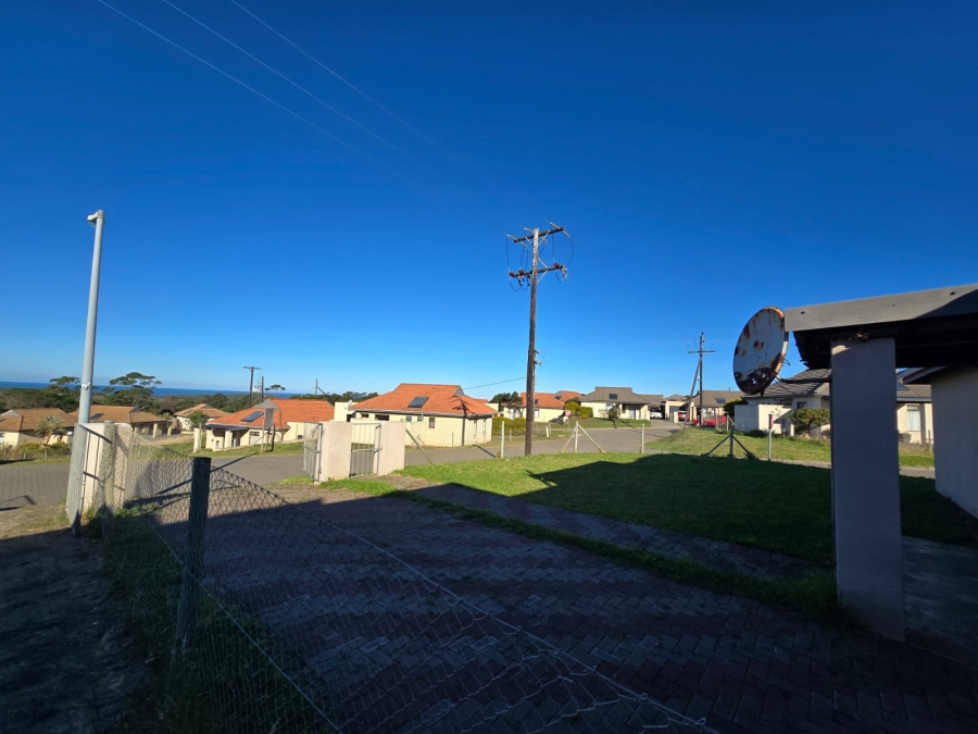 3 Bedroom Property for Sale in Kidds Beach Eastern Cape